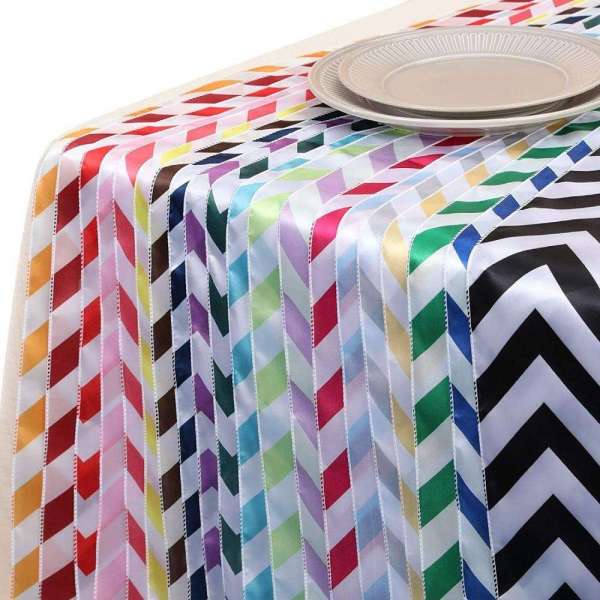 Chevron line table runner decoration for wedding table